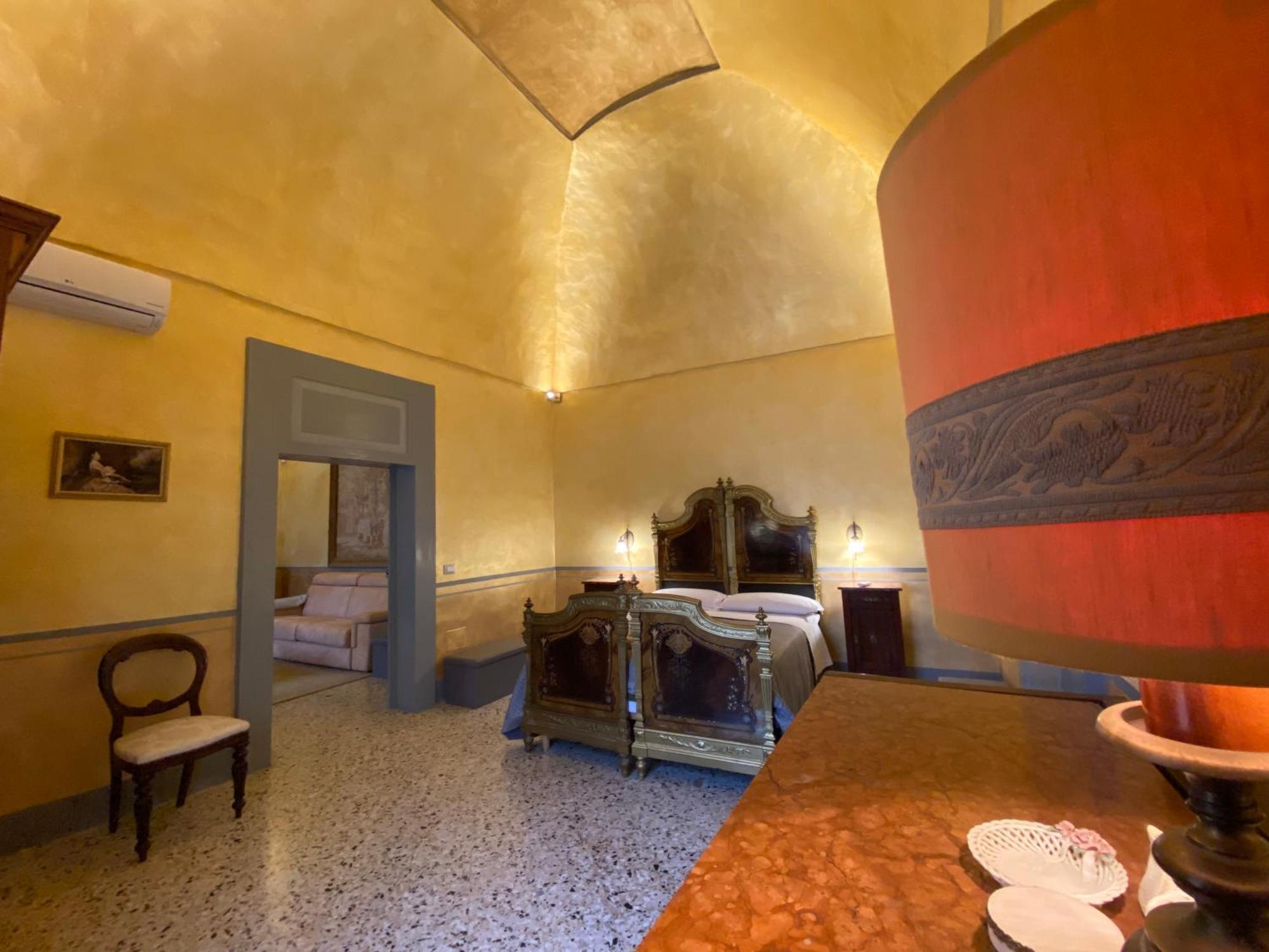 Palazzo De Carlo E Il Parco Dei 7 Pozzi Acomodação com café da manhã Lecce Exterior foto